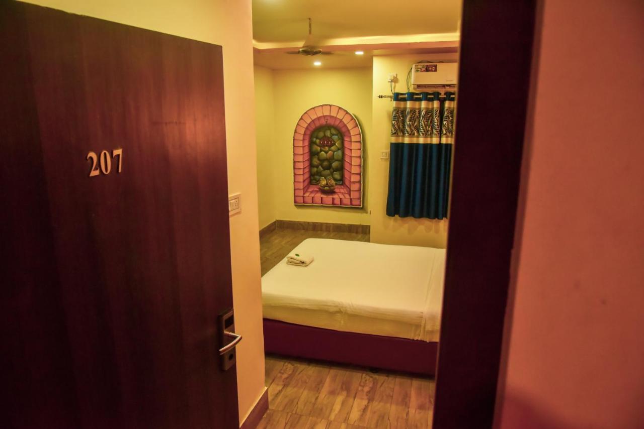 Ratna Resort Near Bhubaneswar Airport Khandagiri Exterior photo